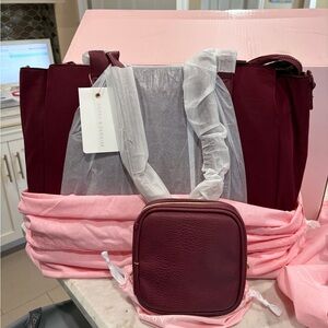 Poppy & Peonies Teched Out Pouch - Berry